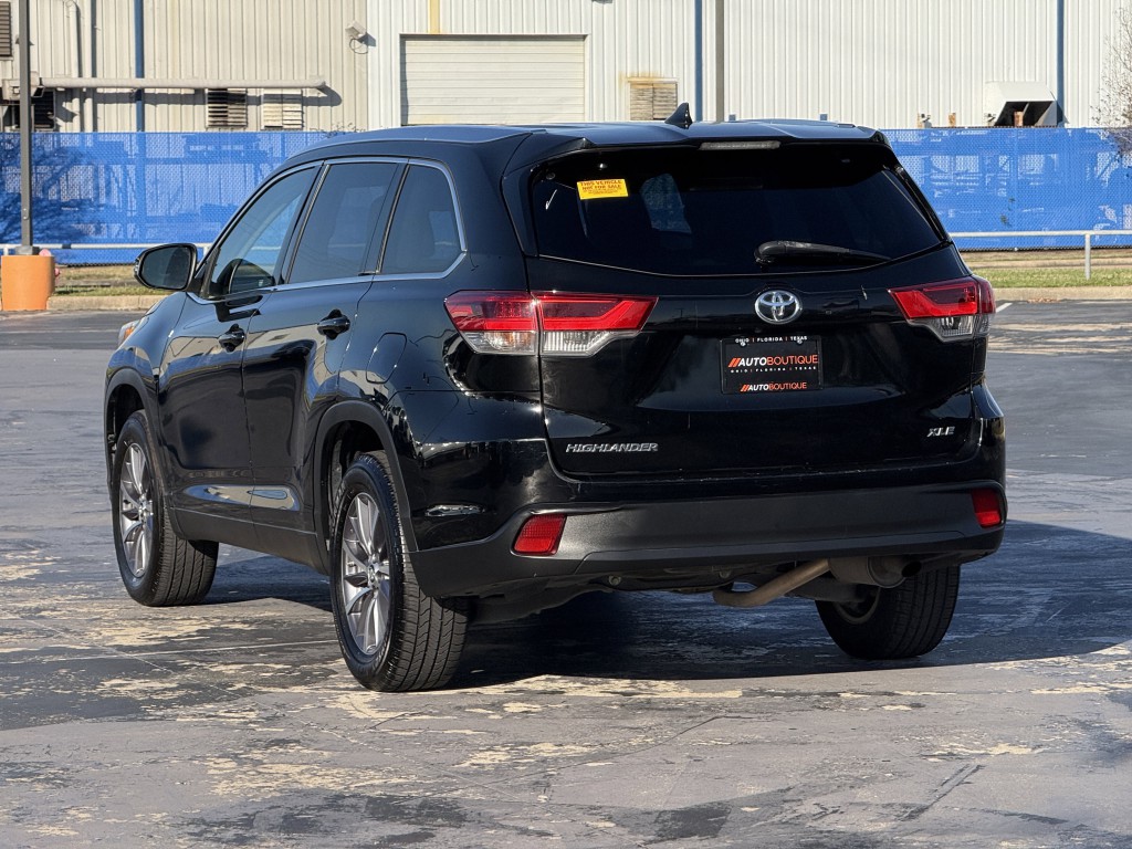 2019 Toyota Highlander Image 9