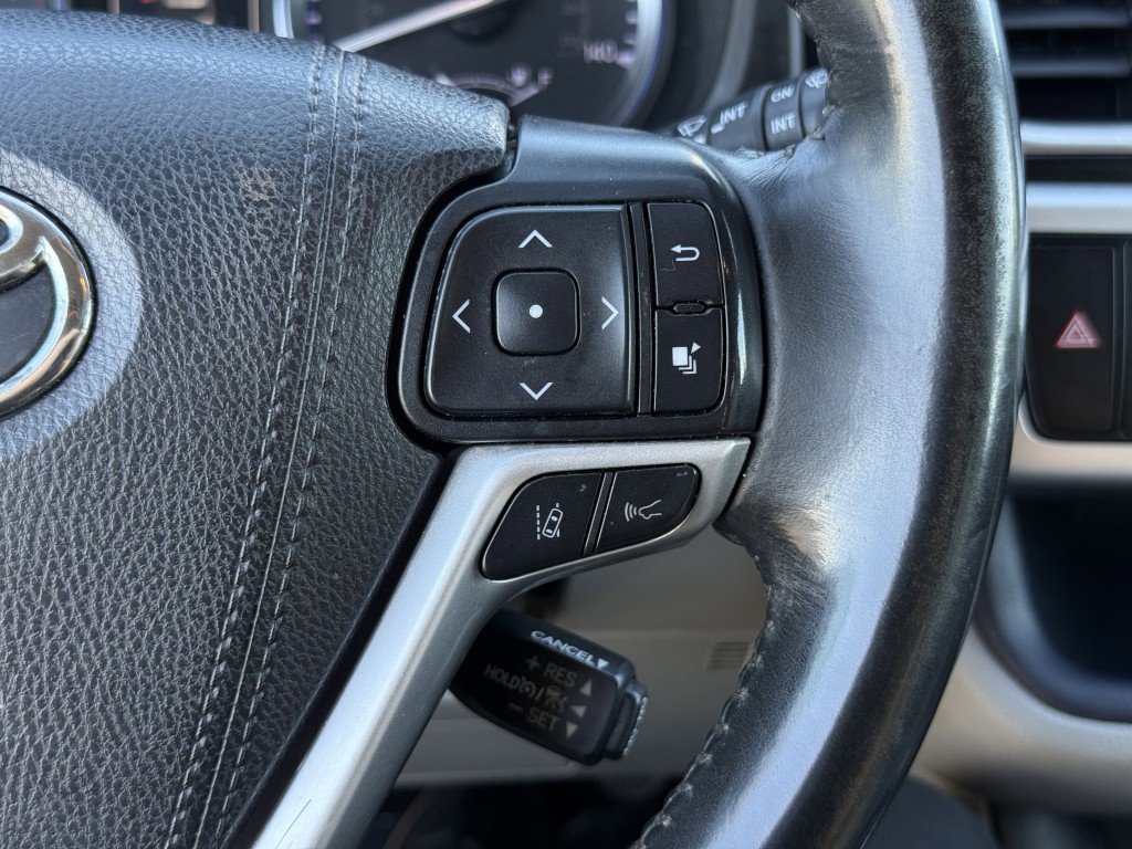 2019 Toyota Highlander Image 18