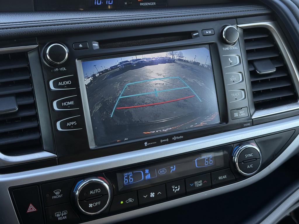 2019 Toyota Highlander Image 22