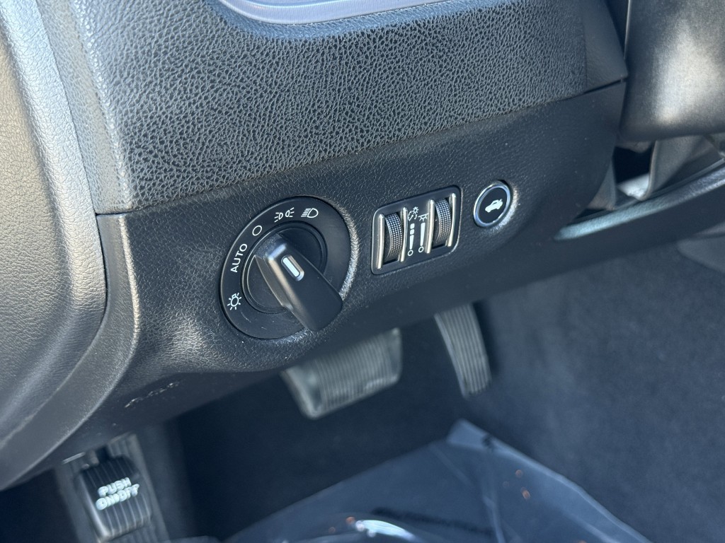 2023 Dodge Charger Image 25