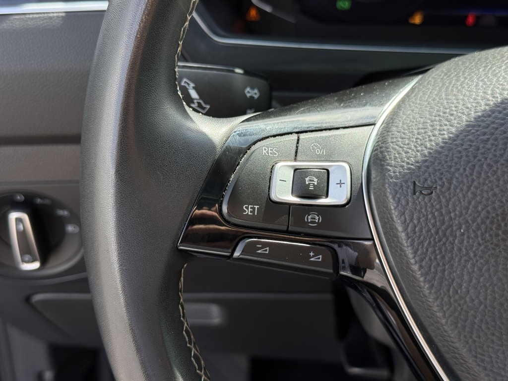 2021 Volkswagen Tiguan Image 17