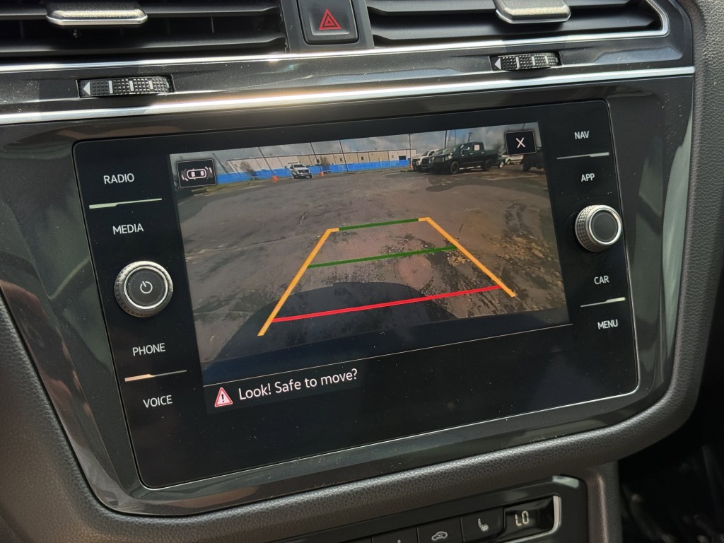 2021 Volkswagen Tiguan Image 22