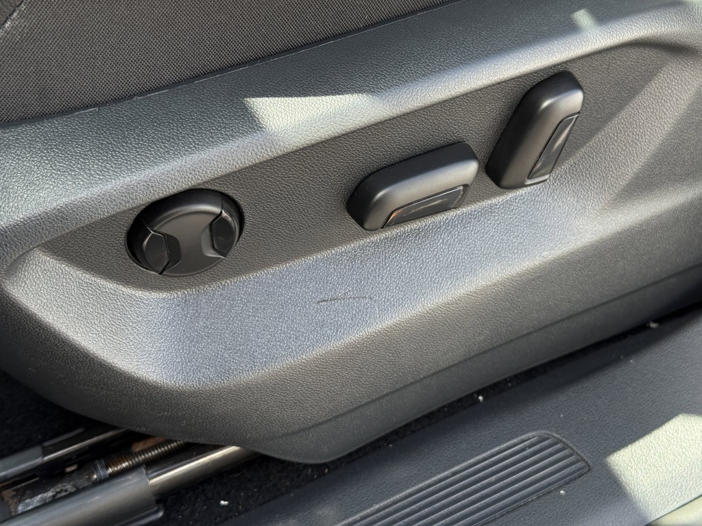 2021 Volkswagen Tiguan Image 27