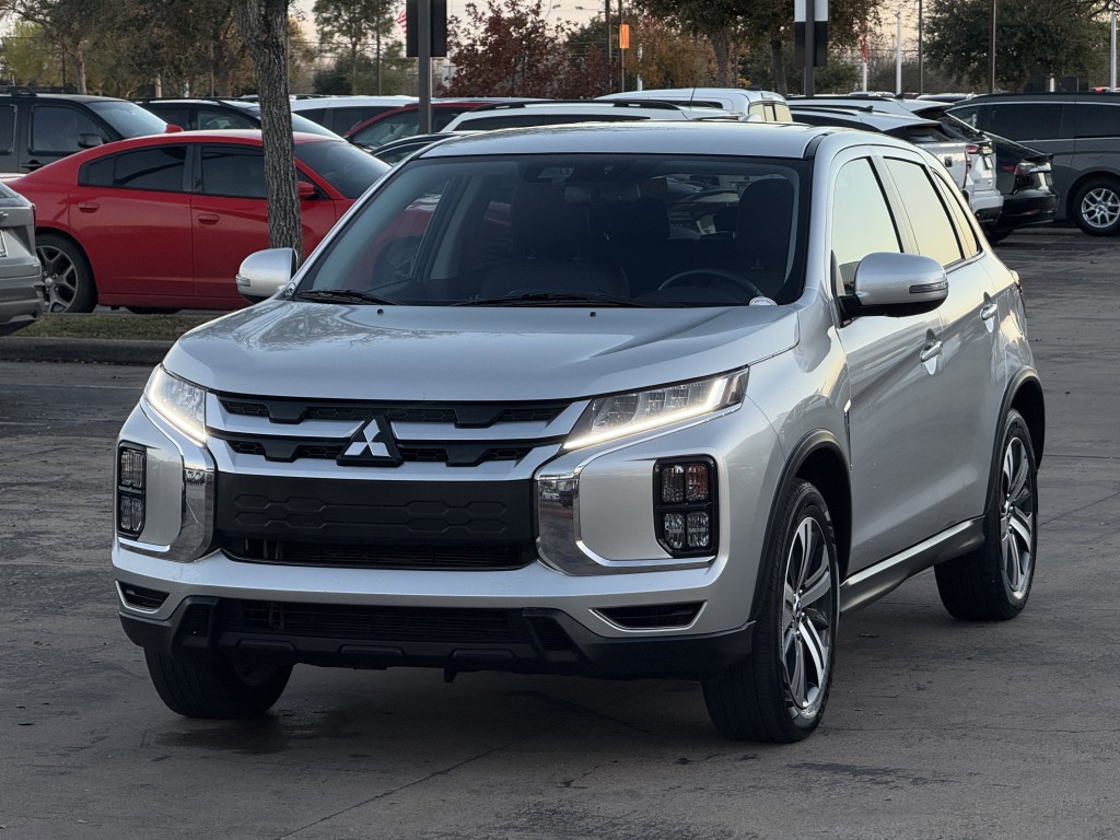 2024 Mitsubishi Outlander Image 5