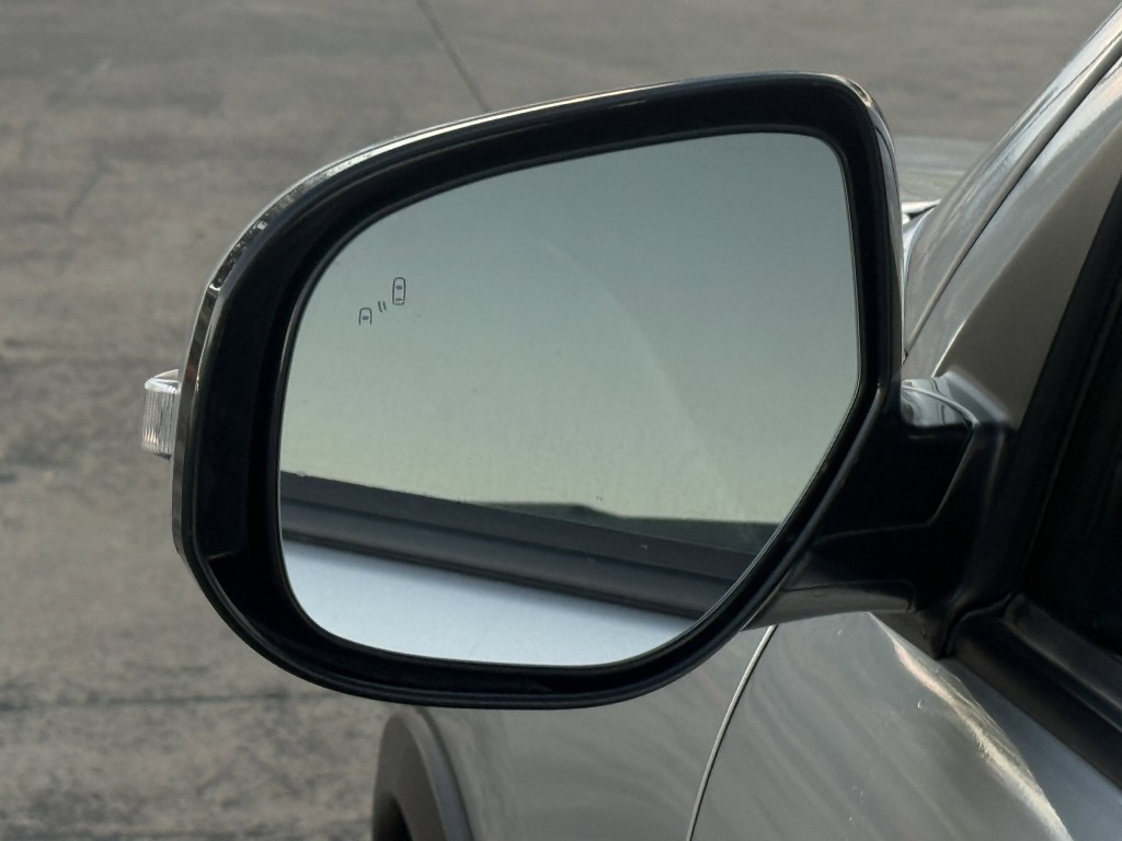 2024 Mitsubishi Outlander Image 13