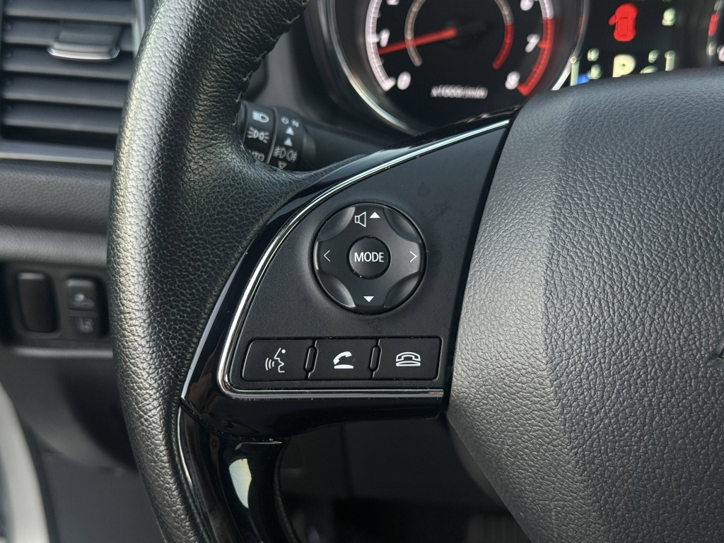 2024 Mitsubishi Outlander Image 18