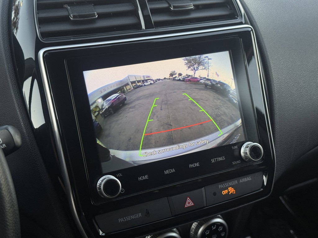 2024 Mitsubishi Outlander Image 23