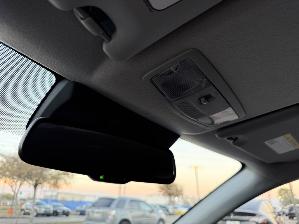 2024 Mitsubishi Outlander Image 29