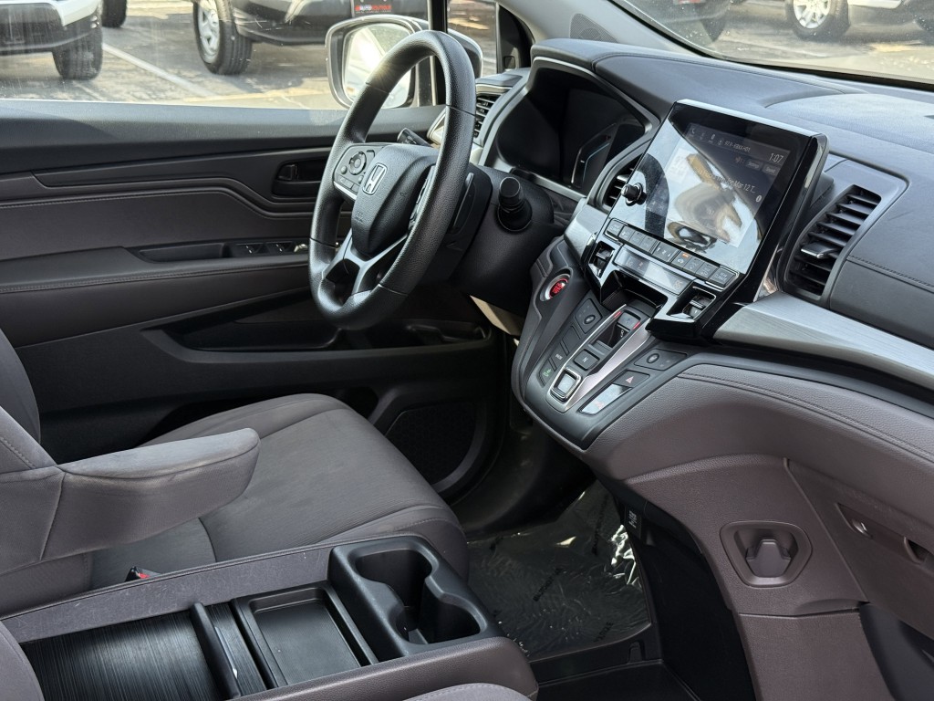 2018 Honda Odyssey Image 13