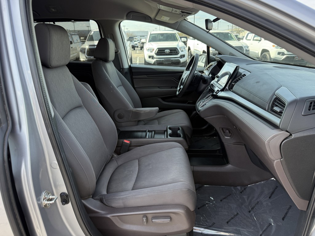 2018 Honda Odyssey Image 25