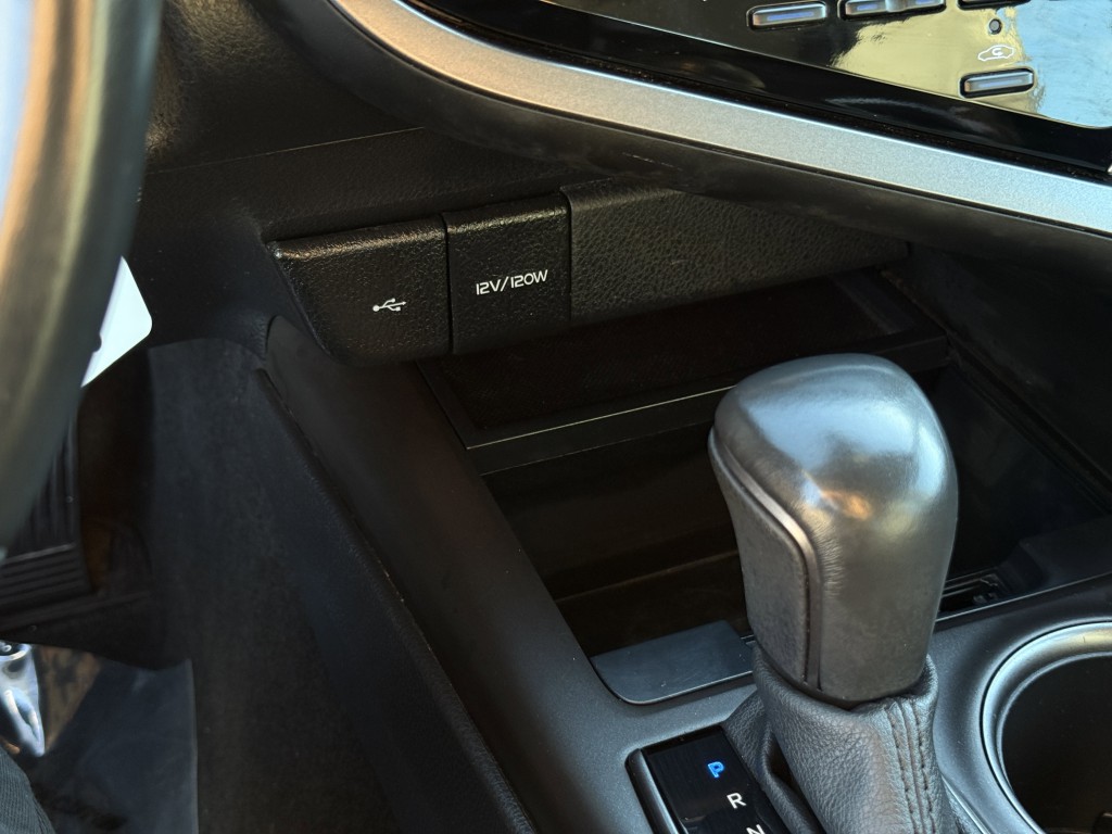 2024 Toyota Camry Image 21