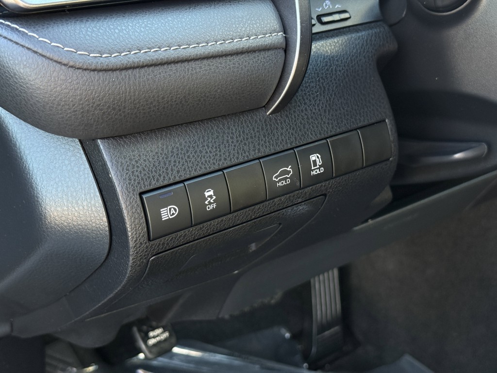 2024 Toyota Camry Image 25