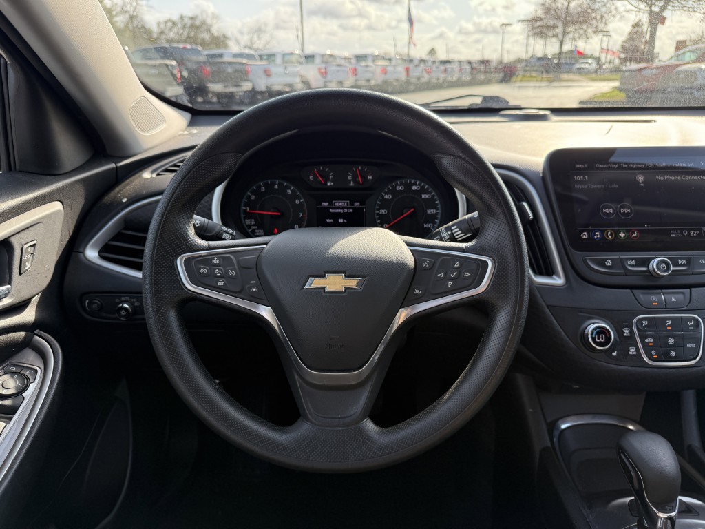 2023 Chevrolet Malibu Image 15