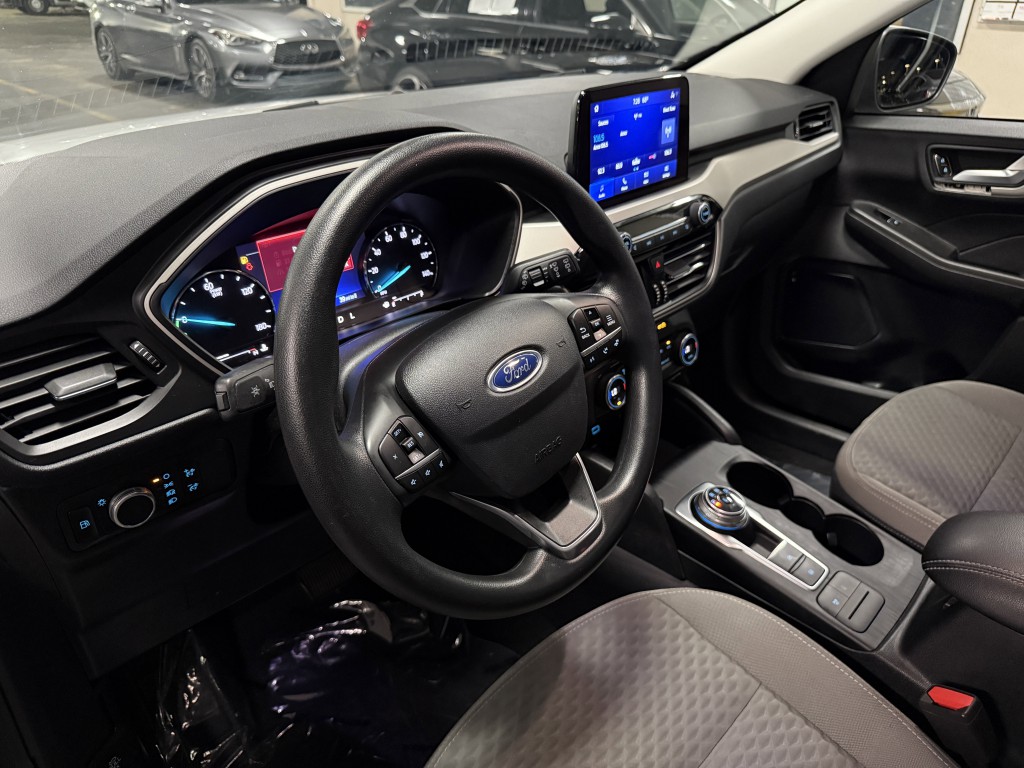 2021 Ford Escape Image 12