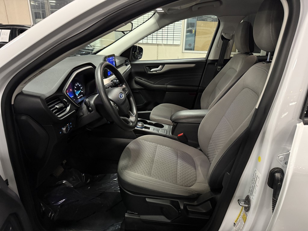 2021 Ford Escape Image 20
