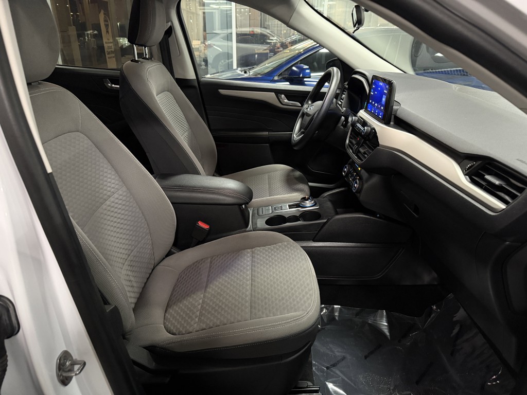 2021 Ford Escape Image 21