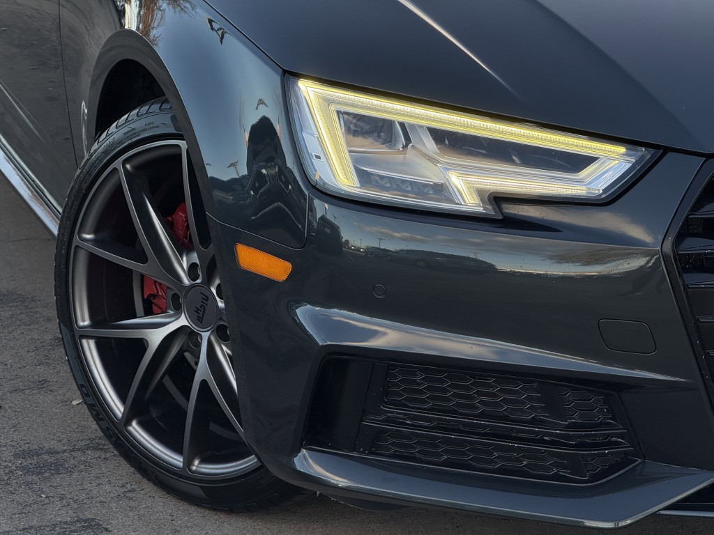 2018 Audi A4 Image 11