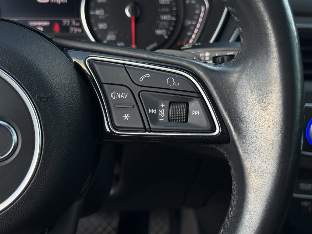 2018 Audi A4 Image 17