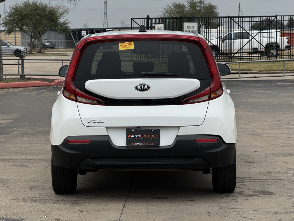 2020 Kia Soul Image 7
