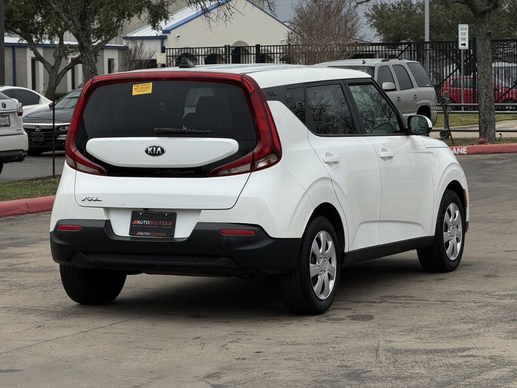 2020 Kia Soul Image 8