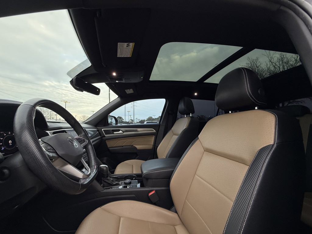 2022 Volkswagen Atlas Cross Sport Image 31