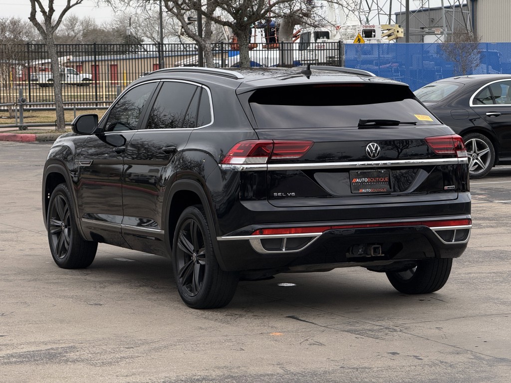 2022 Volkswagen Atlas Cross Sport Image 10