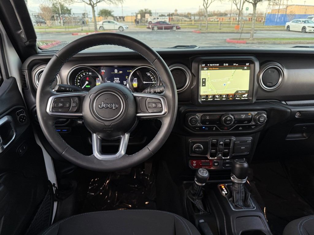 2023 Jeep Wrangler Image 17