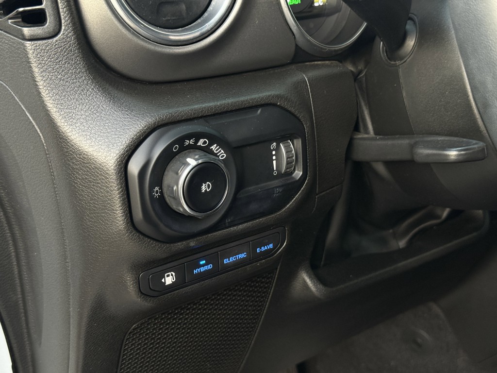 2023 Jeep Wrangler Image 29
