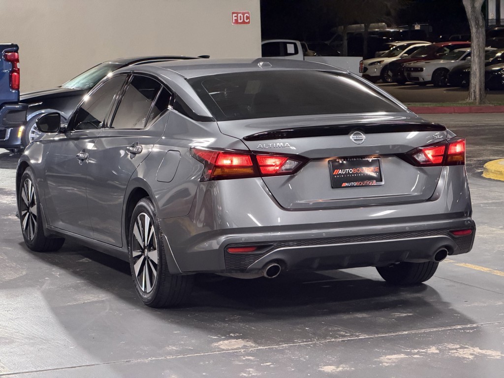 2019 Nissan Altima Image 8