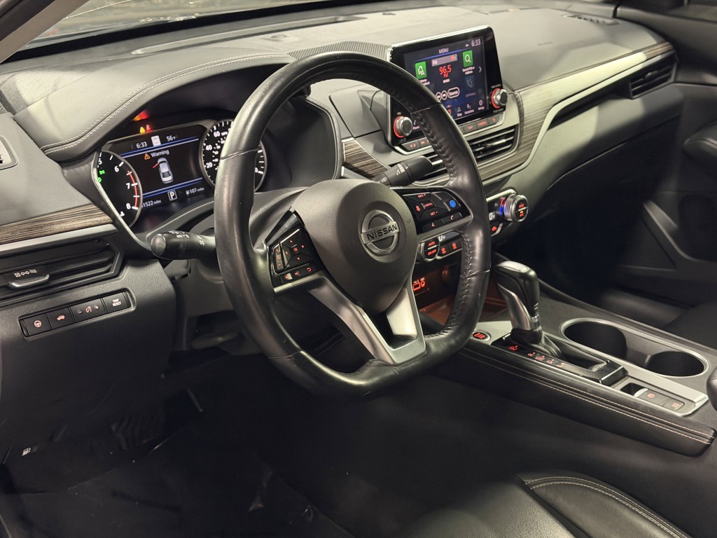 2019 Nissan Altima Image 12