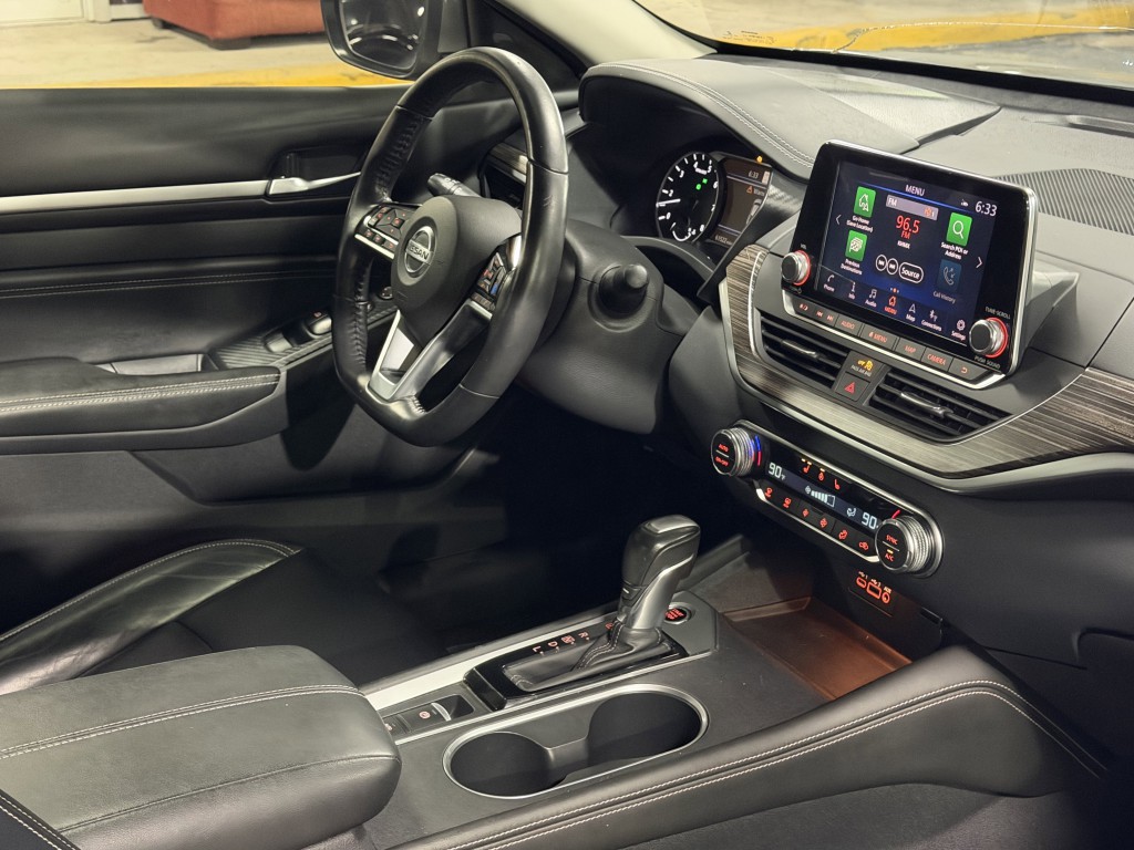 2019 Nissan Altima Image 13