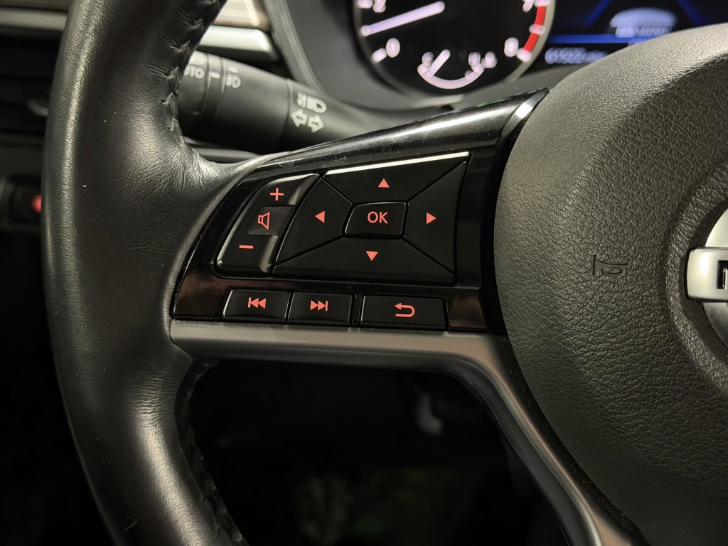 2019 Nissan Altima Image 16