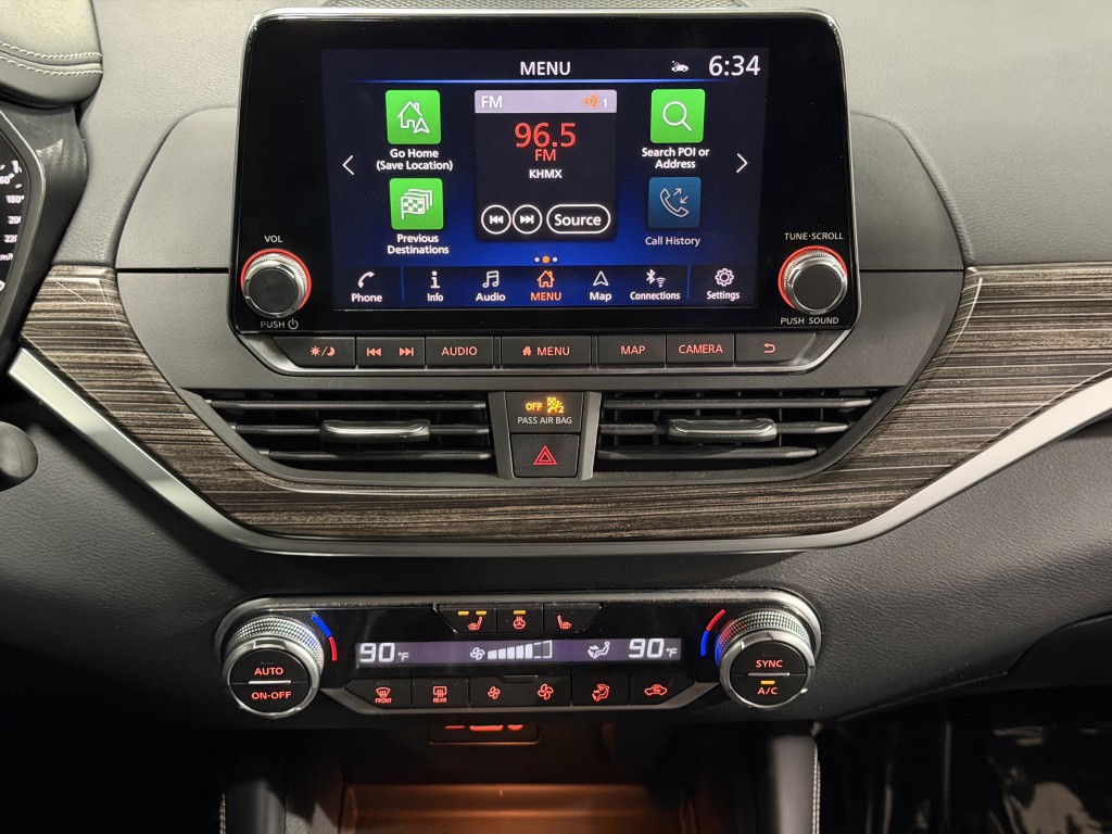 2019 Nissan Altima Image 19