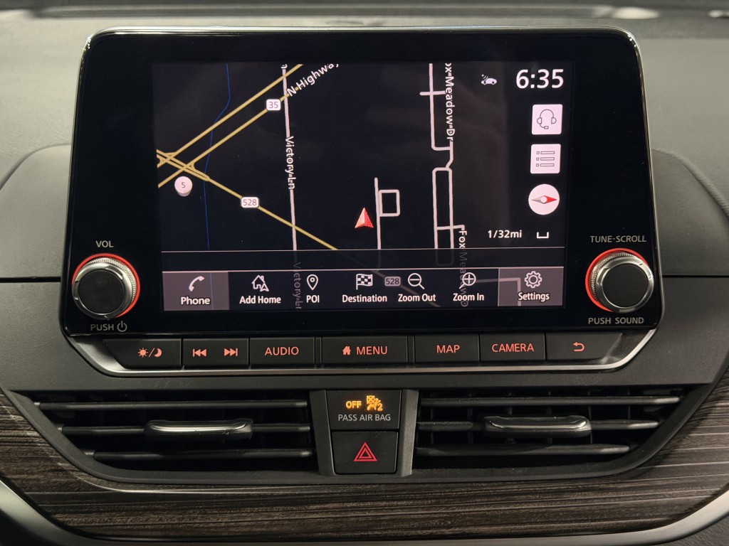 2019 Nissan Altima Image 20