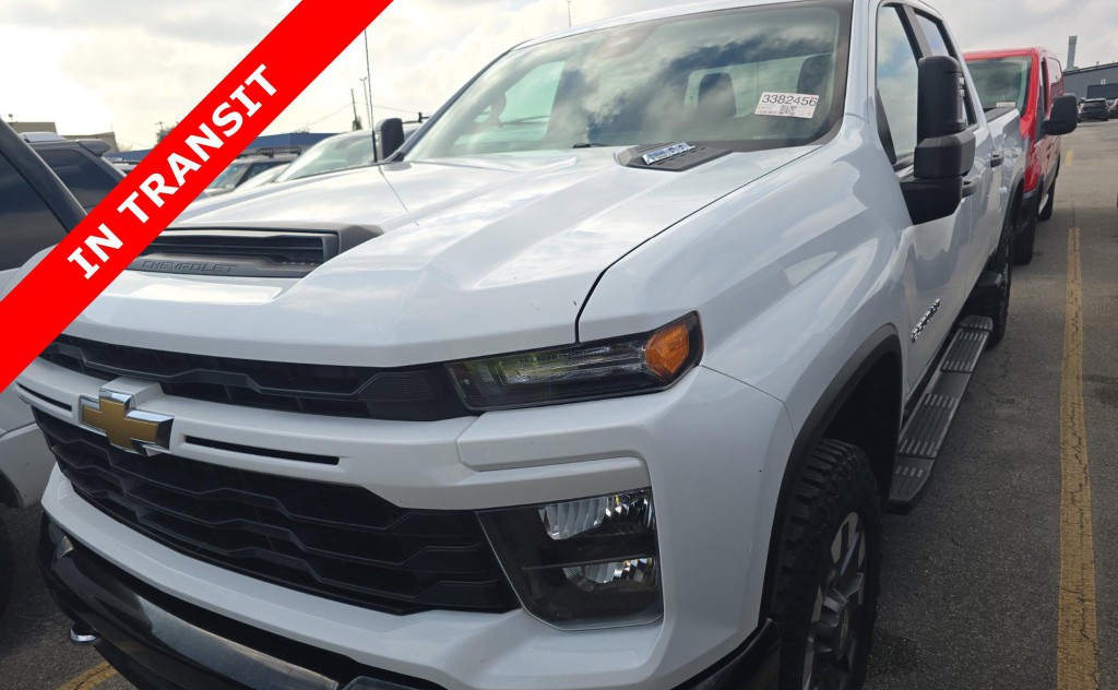 2024 Chevrolet Silverado 1500 Image 1