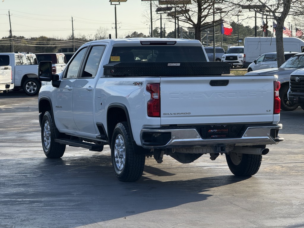 2022 Chevrolet Silverado 1500 Image 9