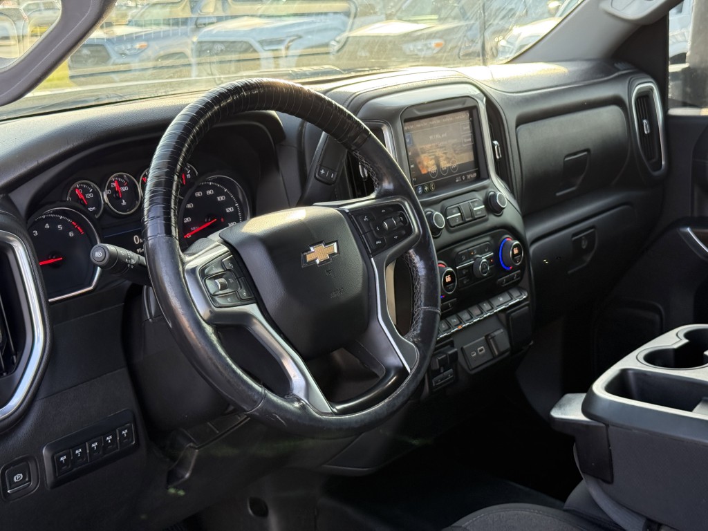 2022 Chevrolet Silverado 1500 Image 13