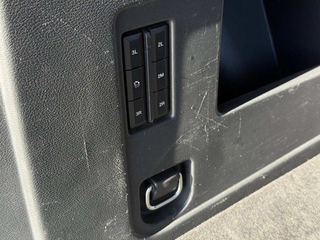 2023 Ford Expedition Image 36