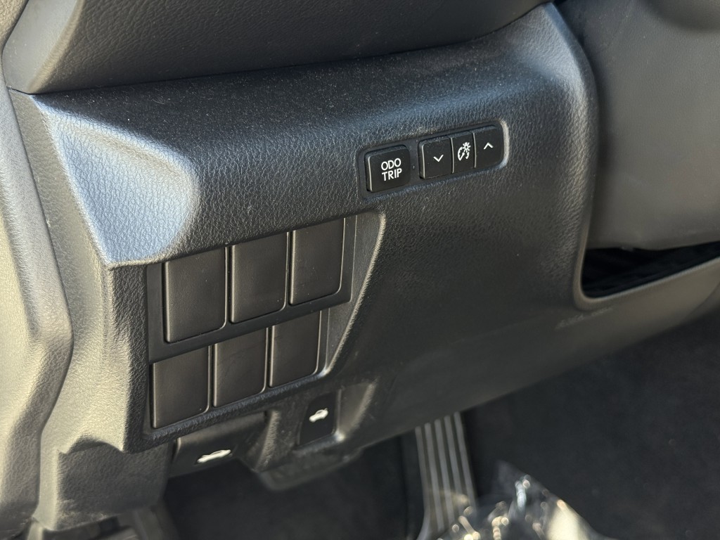 2017 Lexus RC Image 26