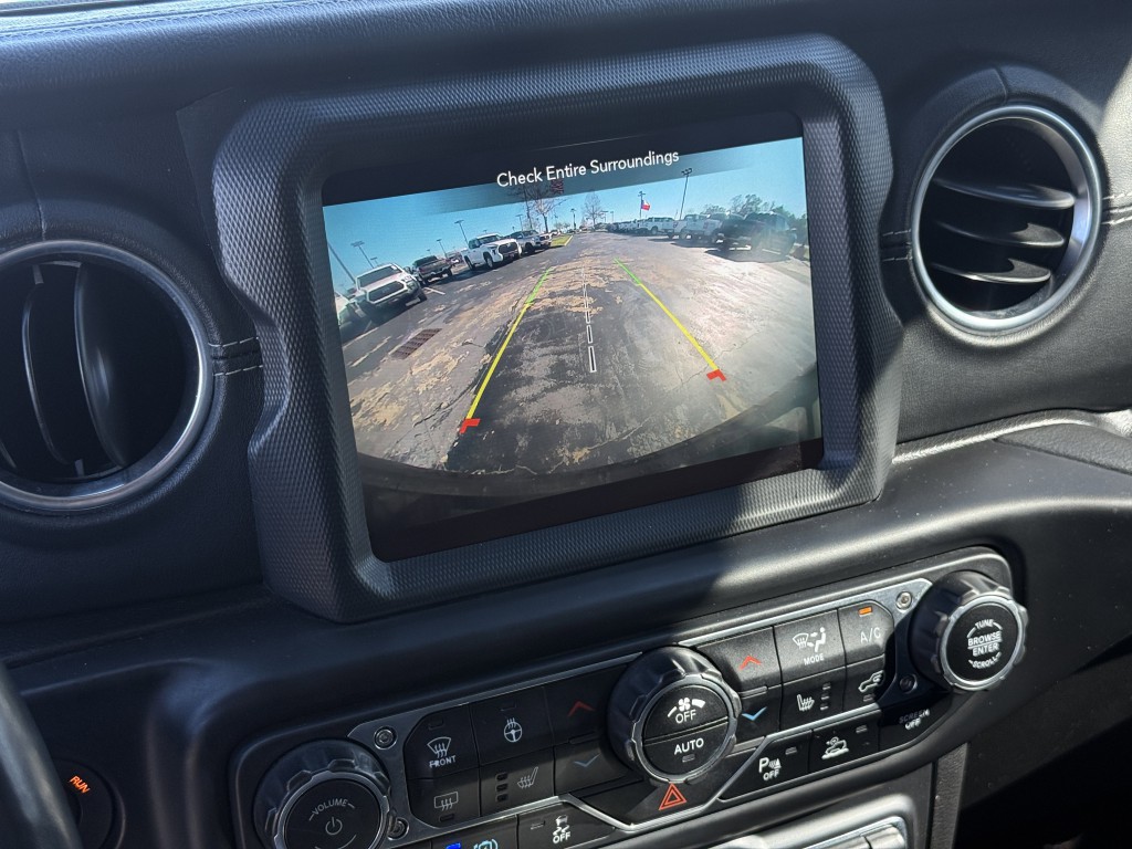 2021 Jeep Wrangler Image 23