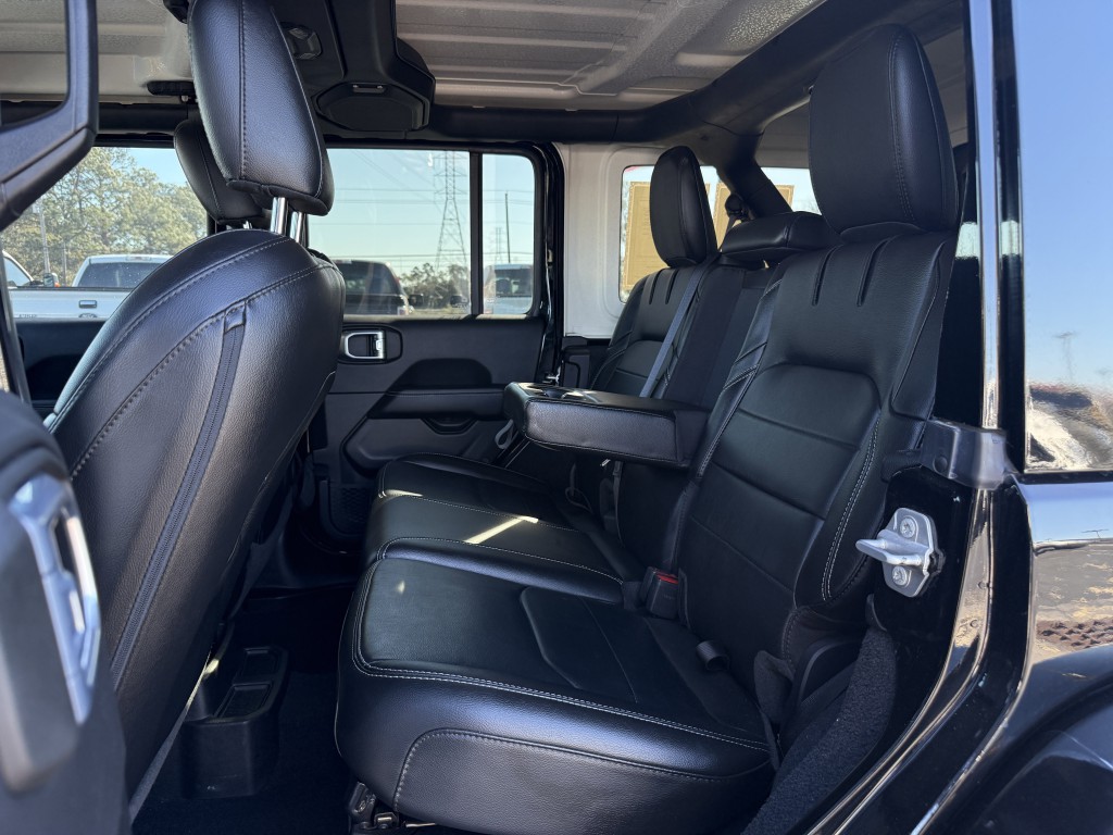 2021 Jeep Wrangler Image 31