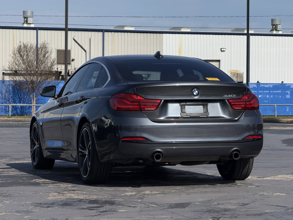 2019 BMW 4 Series Image 9