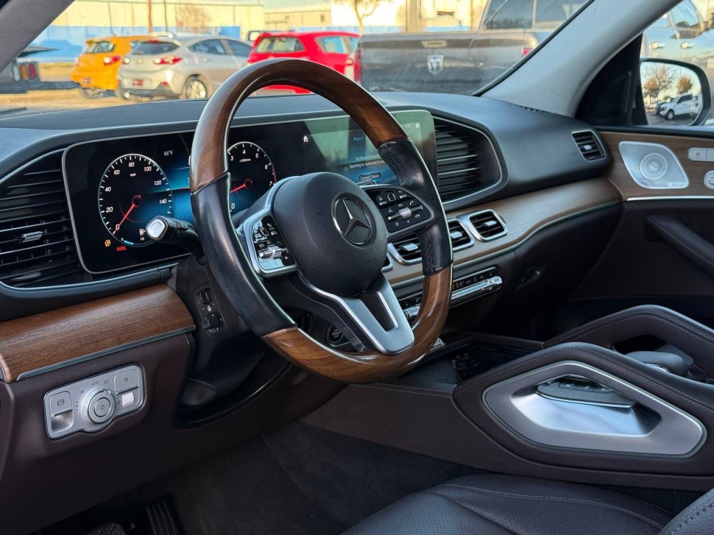 2021 Mercedes-Benz GLE-Class Image 13