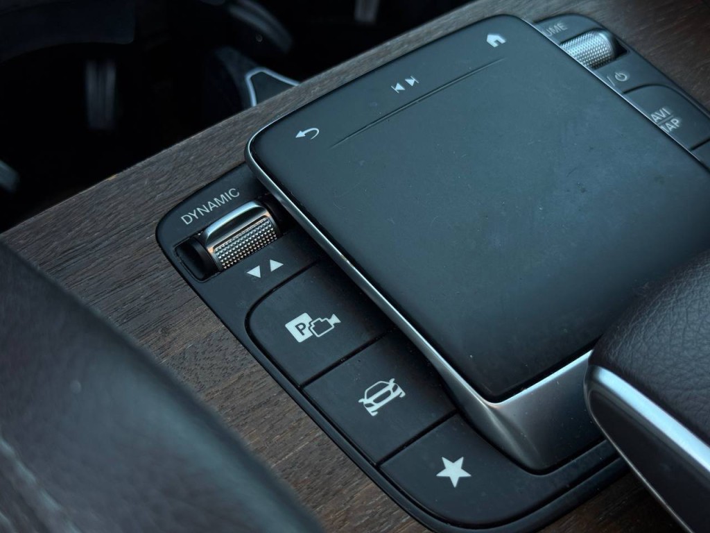 2021 Mercedes-Benz GLE-Class Image 23