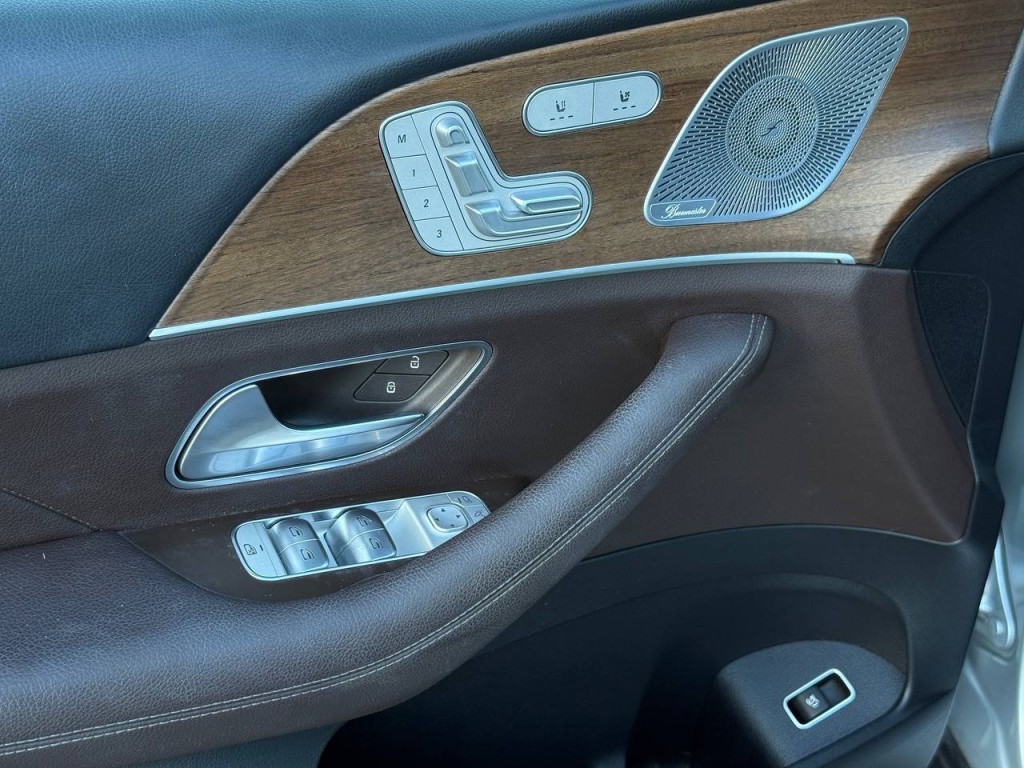 2021 Mercedes-Benz GLE-Class Image 28