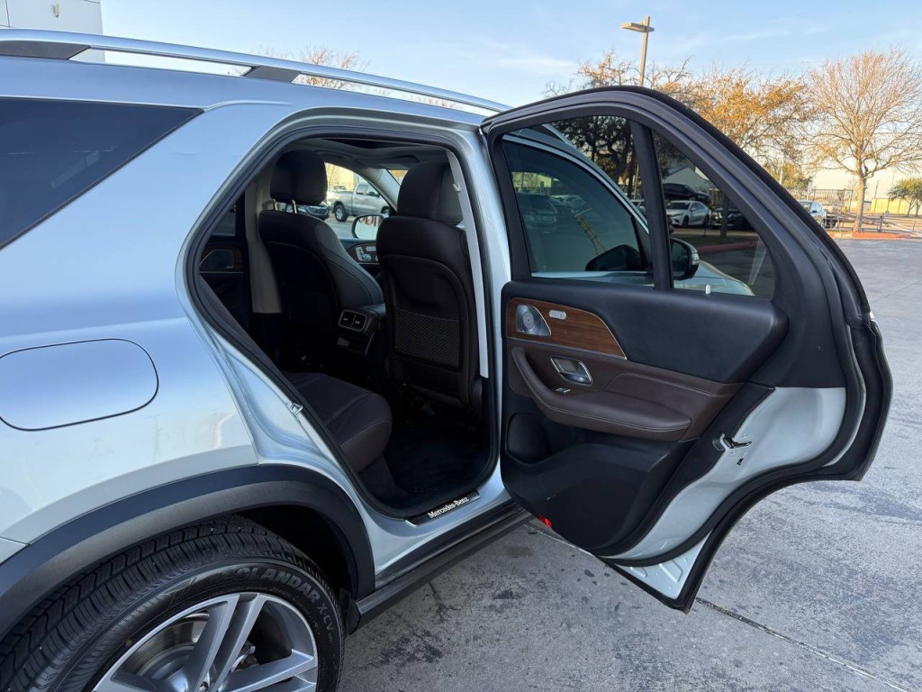 2021 Mercedes-Benz GLE-Class Image 36