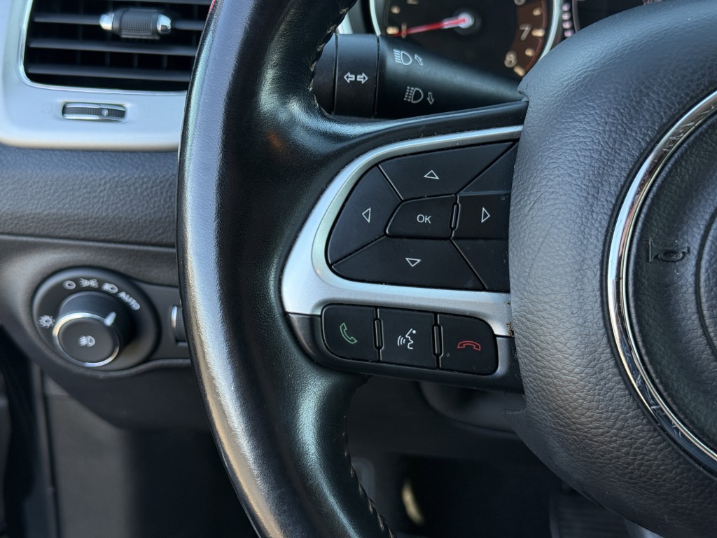 2020 Jeep Compass Image 16