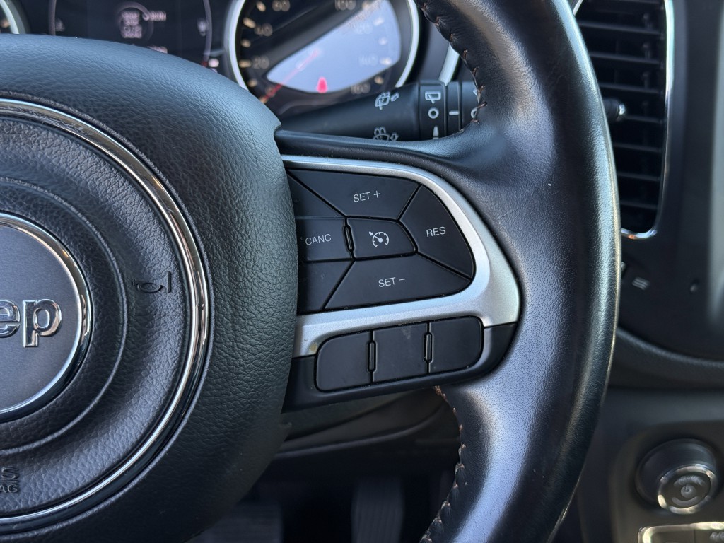 2020 Jeep Compass Image 17