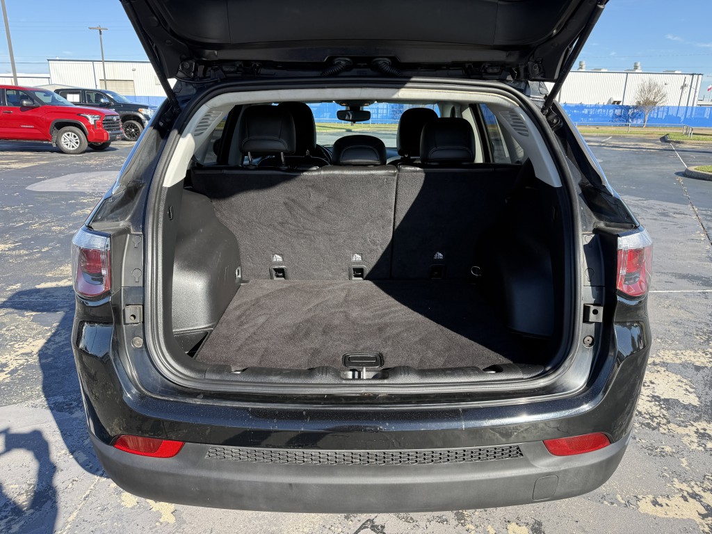 2020 Jeep Compass Image 30