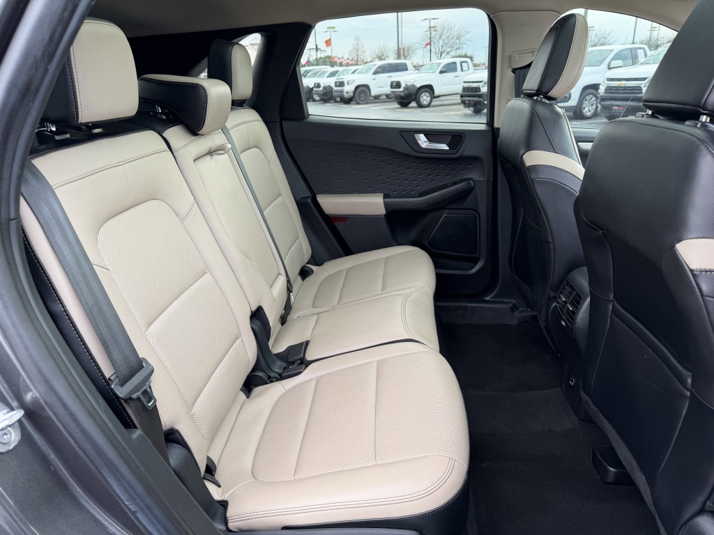 2020 Ford Escape Image 25
